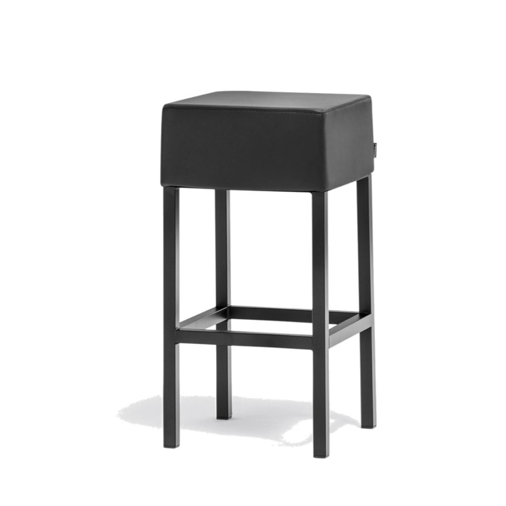 cube-low-bar-stool-defrae-contract-furniture