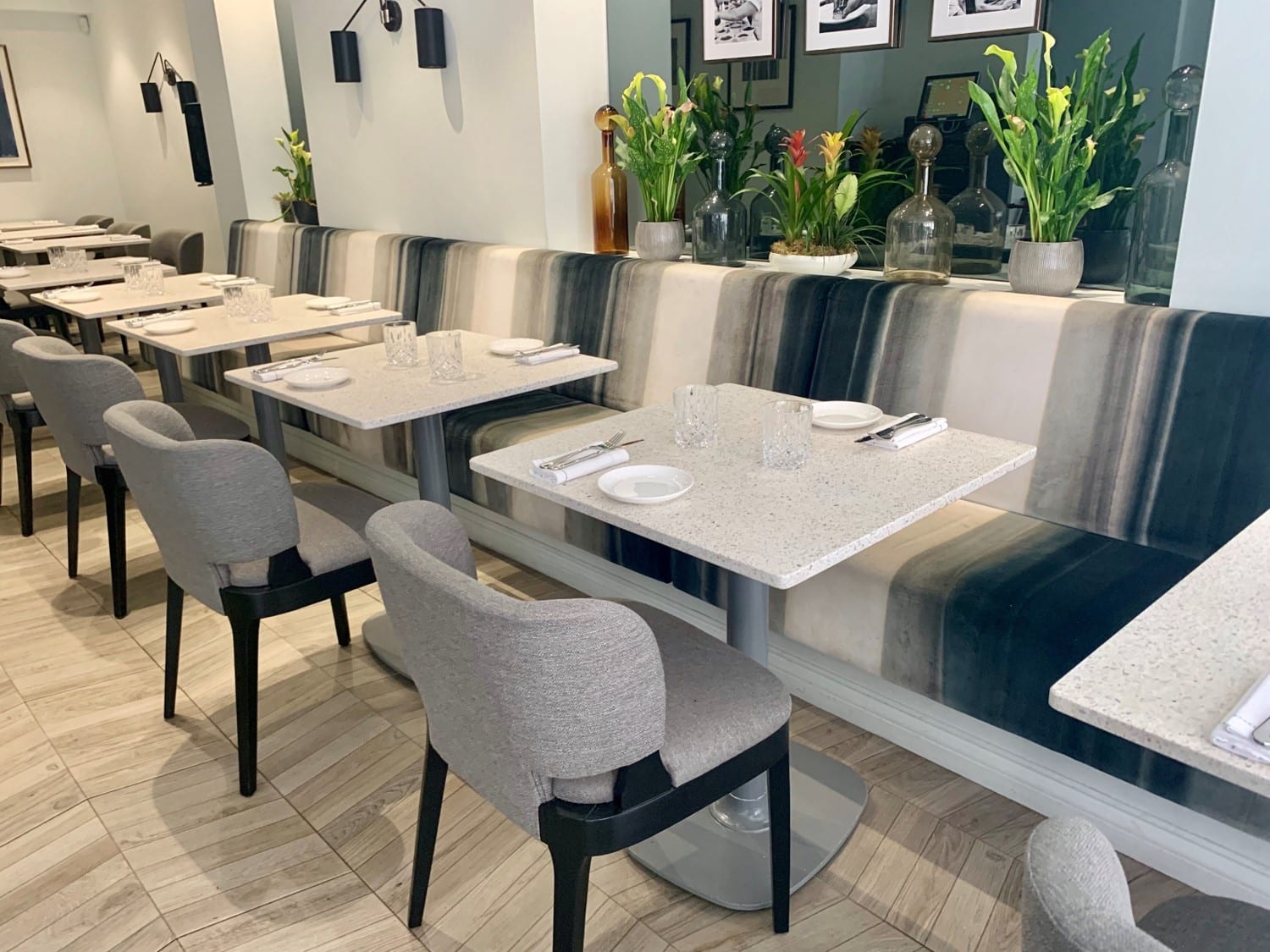 Xier XR | Restaurant Furniture by DeFrae Contract Furniture London