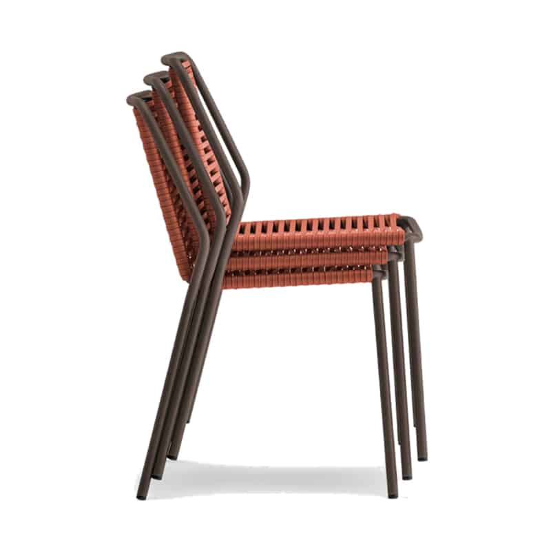 Philía 3900 side chair DeFrae Contract Furniture stackable