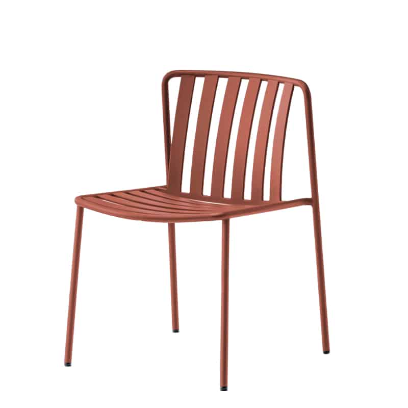 Side profile of the Coney 3640 chair with curved backrest and smooth finish – ideal for cafés and hotels
